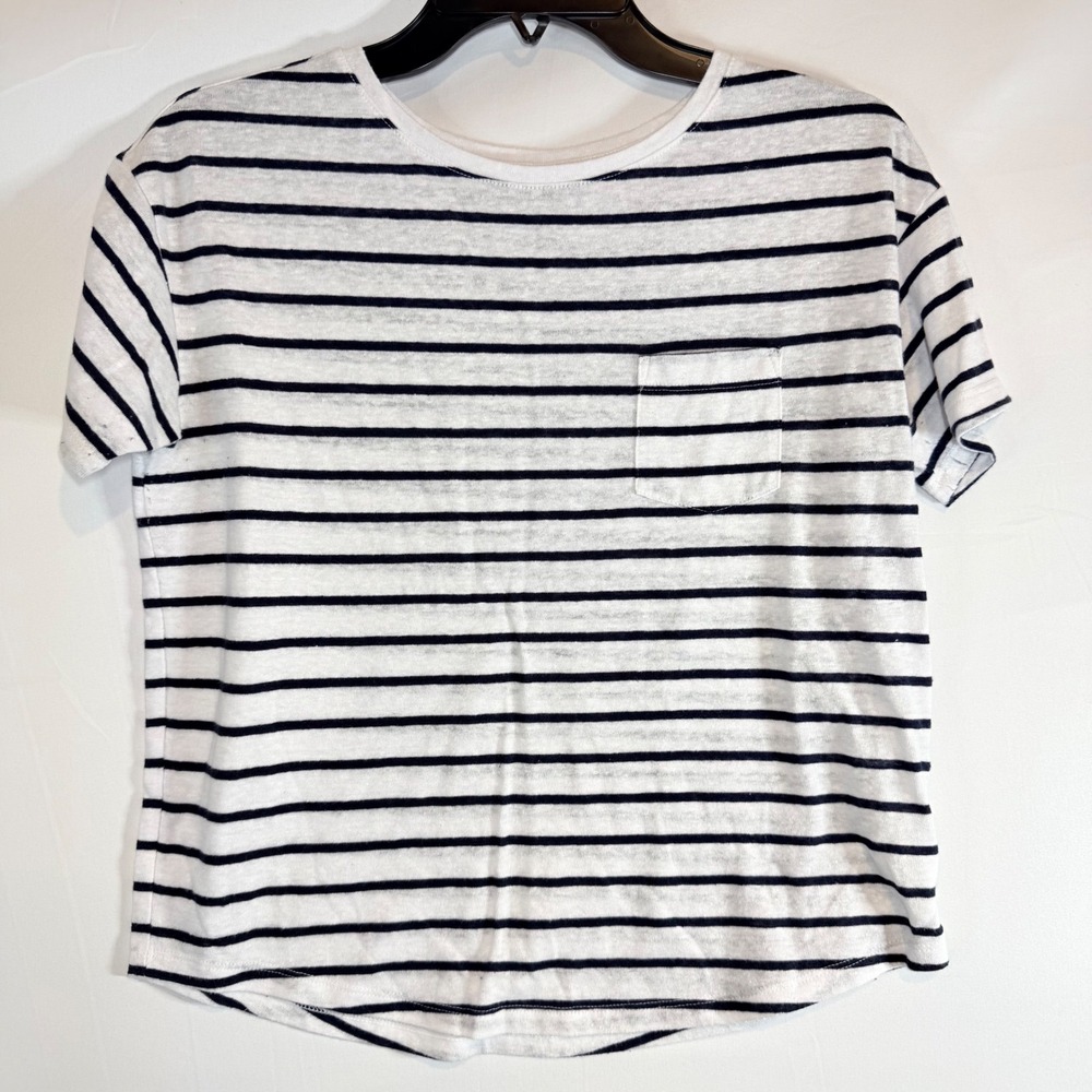 Old Navy Womens XS Navy White Striped Pocket T-Shirt‎ Short Sleeve Crewneck Tee